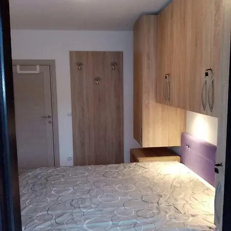 Kallas Lux *