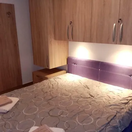 Kallas Lux דירה *